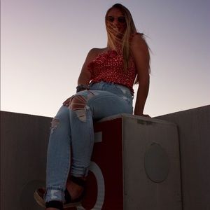 Meet your Posher, Abi